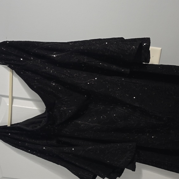 Ashley Stewart black sequence dress size 26w. Worn once - Picture 3 of 6